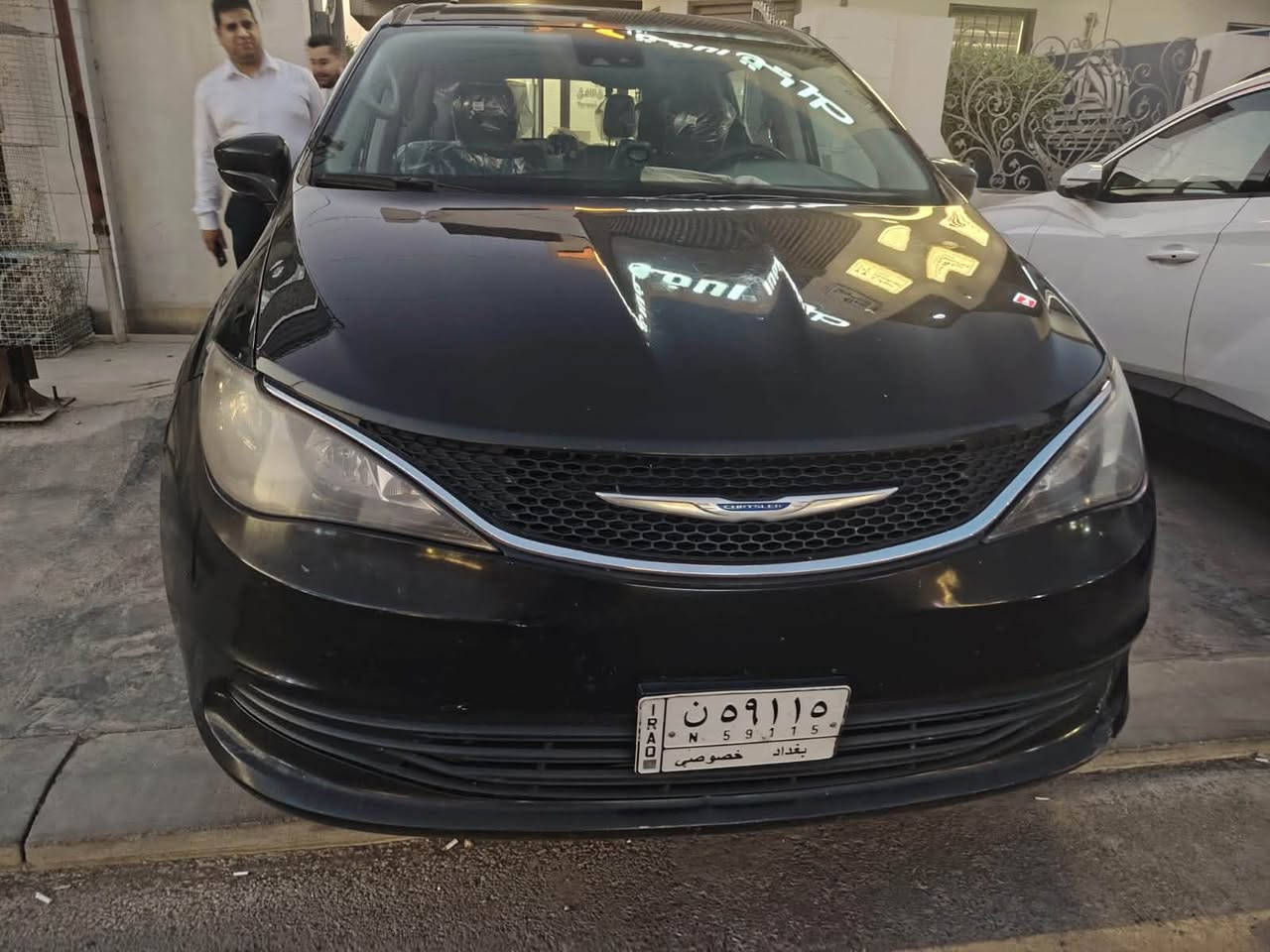 2C4RC1CG3KR533420
‭ ‭***********‬
الشعر 150بيه مجال 

باسفكا فيوجر وارد موديل 2018

حادث جامل تبديل وباب سلايت بدون دواخل اصليات مدلات 
حجم محرك 3600 محرك V6 

بصمة تشغيل 

شاشة وكامرة دوارة

ثلاث قطع تبريد تحكم مركزي

7 راكب 

تشغيل عن بعد

رادار 

سيارة ماشه 100قابله لزياده 

تخم تاير جديد 

رقم بغداد بسمي

‭***********‬

مكان السيارة - نجف
