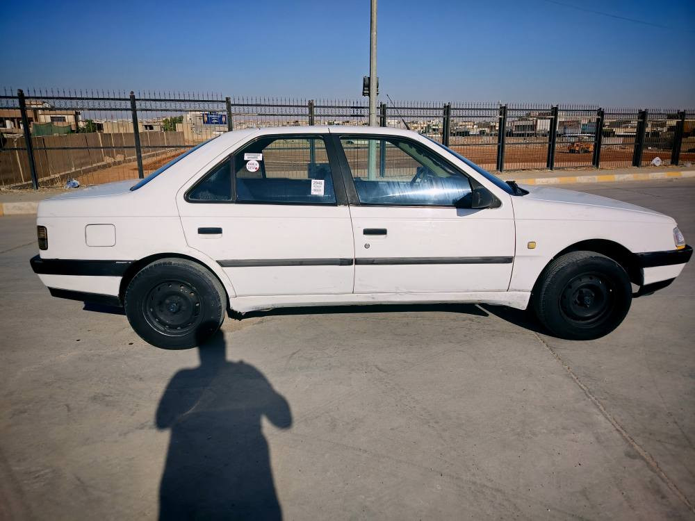 سلام عليكم... بيجو روا موديل ٢٠٠٨ ماشي١٩٧ الف بدون ضربه بس جاملغ ونص باب سكن صبغ سياره كله عل بلاد تتفيئه وتبريد ثلج كهربائيات كلها شغاله كلاج طبي سنويه ساقت صار سنتين شرط تحويل وغرامه بي كوبون بنزين سعر ٣٧ اي بي مجال اي استفسار اتصل  برقم *********** او *********** كركوك, العراق
