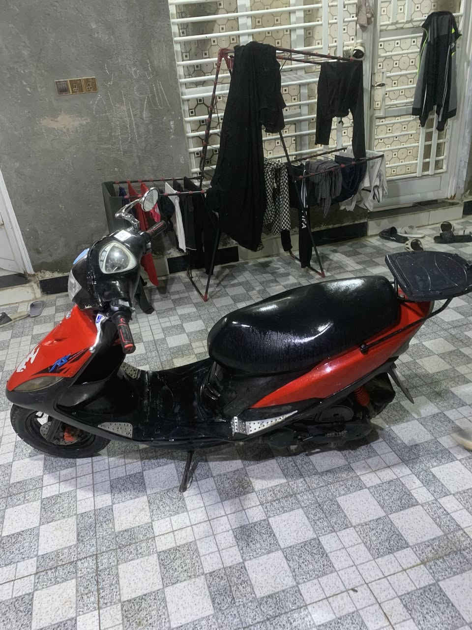 سلام عليكم حبايب دراجه ماكس عدله بوشه 55 كامله من كلشي نقص بس دشبول عداد ما يشتغل  
تخم تاير جديد 
تزويد قليل بيه 
العنوان قضاء القاسم ع


**إذا كنت صاحب هذا الإعلان وتريد حذفه لأي سبب، رجاءا أرسل رسالة إلى الدعم الفني**