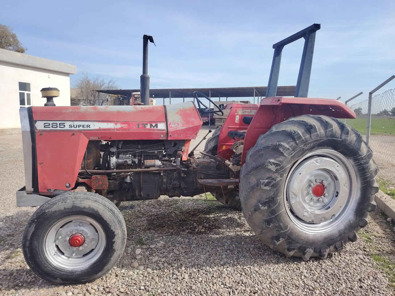 إيراني 98 رقم سنويه تحويل
جاهزه كير محرك اكسل مضبوط لا صرف لا بخار
والبقيه جدام العين سعر 8 ونص ملاين وبي مجال بسيط مكاني كركوك ***********
