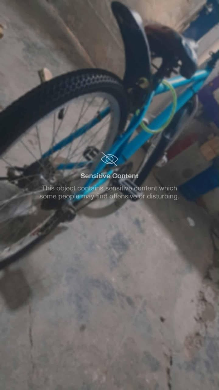 السلام عليكم هذا البايسكل للبيع
هذا الرقم*********** راسلني واتساب
