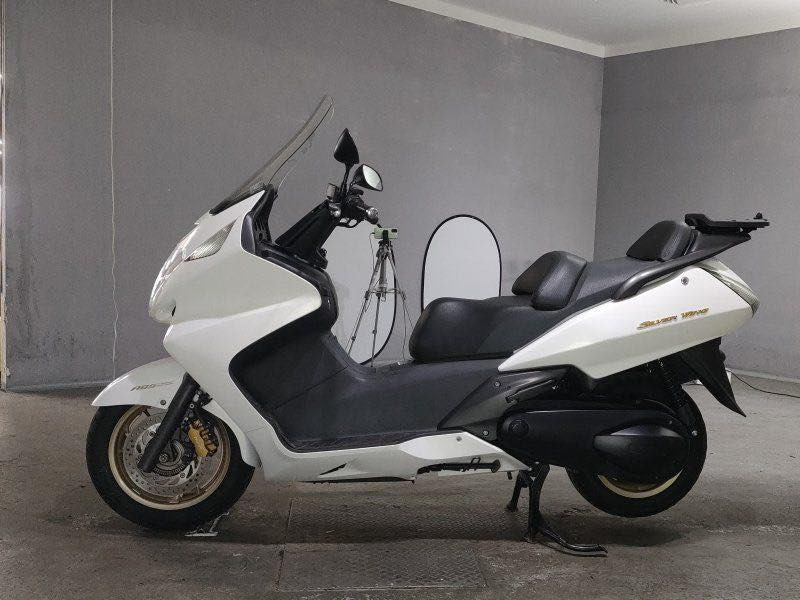 تحيه حب وحترام الي كل عاشق سلفر ونج نتخم سنه عام 2025 احله سلفر بالعالم للعيون متابيعني  احب اقدملكم هاي القطع الجميله 
عنوان المعرض 
بغداد مدينه الصدر قطاع 41 
انطوني رأيكم استمرّ بالبداع والقطع القويه 
حصرا بس يم ابن مدلل 
تحياتي للجميع 
موعدنه 1/1 راح أنزلكم 25 قطعه سلفر ونج 
***********
