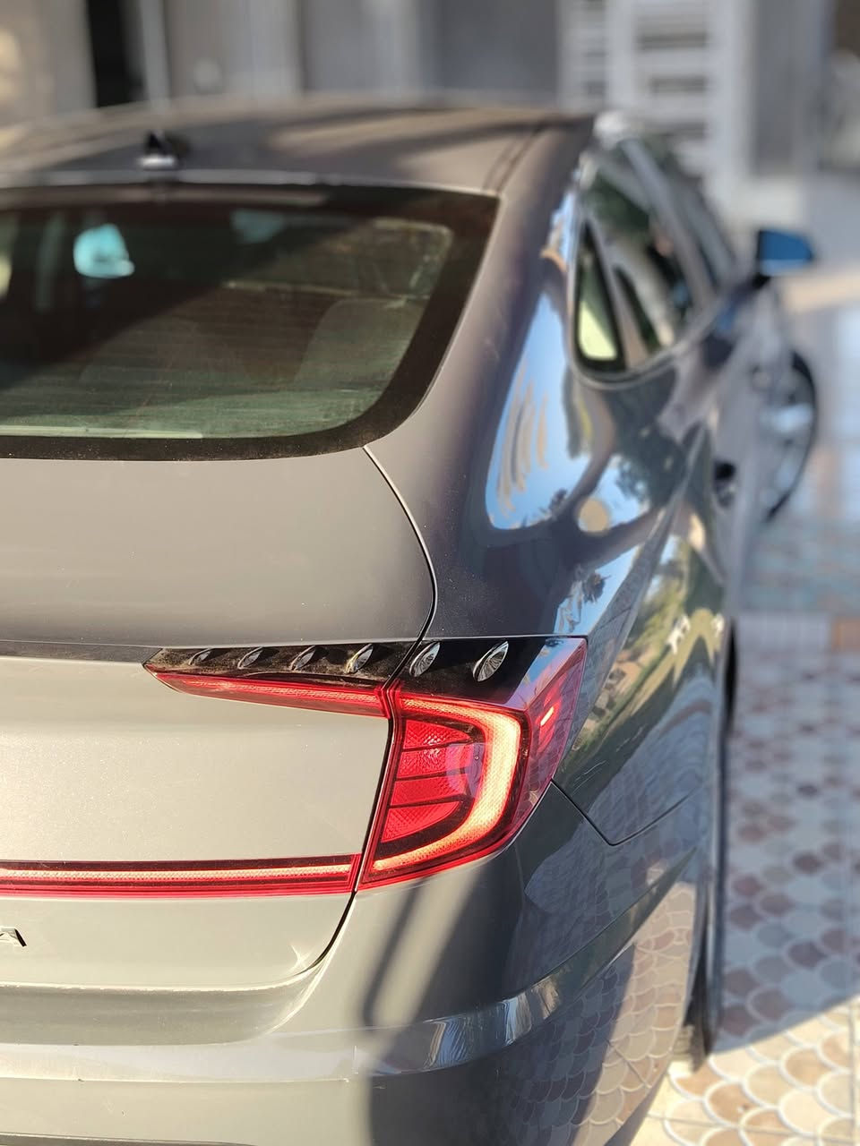 السلام عليكم سوناتا 2022 لون سمنتي  حادث بنيد فقط رقم قادسيه معوقين وكاله عامه بسمك  مكينه 2500 نص فول لد امامي خلفي رادارات امامي وجانبي كامره دواره شاشه هاند بريك دكمه اتو هولد مود درايف والبقيه معروفه   مكاني بابل الحمزه الغربي *********** السعر 170 وبيه مجال
