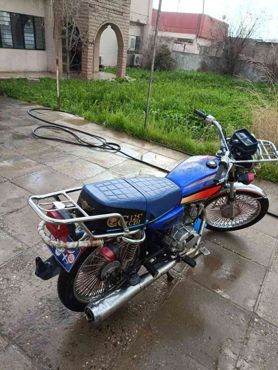 سلام وعليكم تايكر موديل ٢٠١٩ مكينة مفتوحة ومصبوغة دراجة حيل حلوة احلئ من الواقع سعرها٣٧٥ بيها مجال بصيط تواصل فرانكو بسام


**إذا كنت صاحب هذا الإعلان وتريد حذفه لأي سبب، رجاءا أرسل رسالة إلى الدعم الفني**