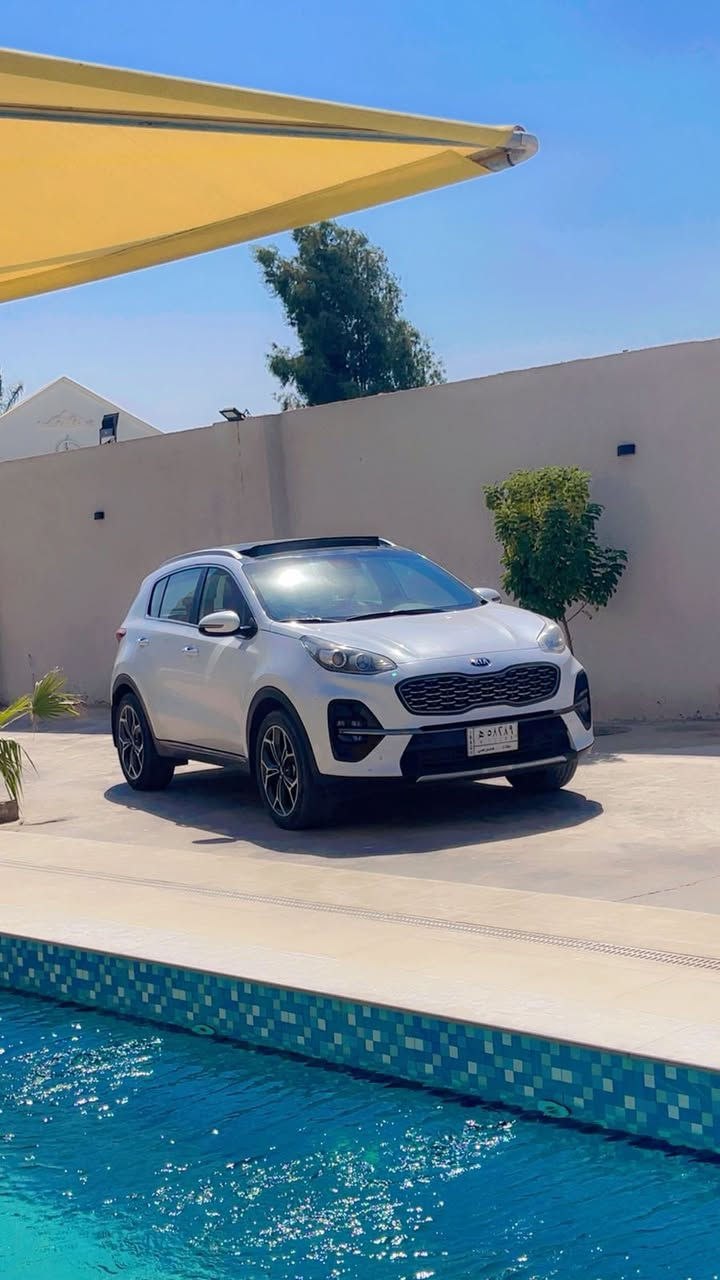 سلام عليكم كيا سبورتج خليجي مكفوله 2020 
 جي تي لاين  
 ماشيه 85الف 
***********
