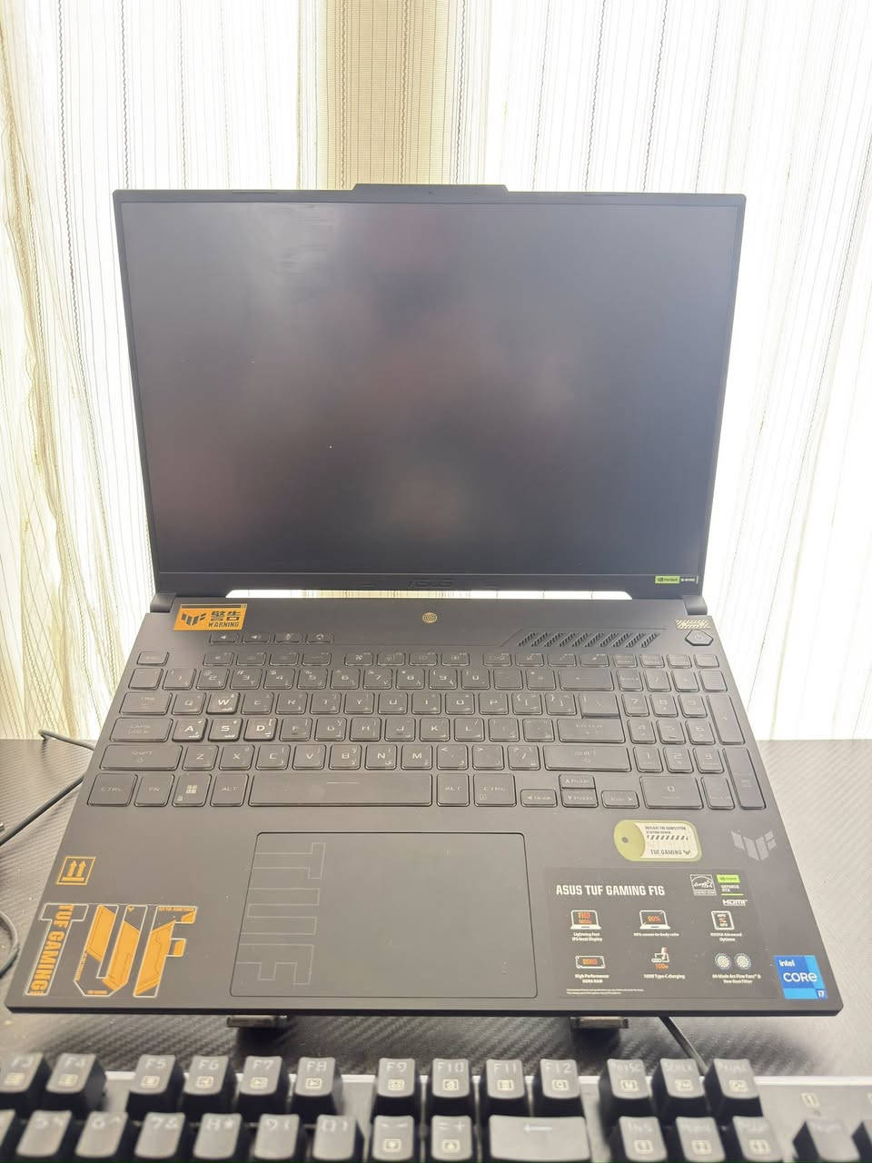 لابتوب ASUS TUF Gaming F16
موديل FX607JV

• المعالج: Intel Core i7-13650HX الجيل 13
• كرت الشاشة: RTX 4060 8GB
• الرام: 16GB DDR5
• التخزين: SSD 1TB
• الشاشة: Gaming عالية الأداء
* الشاشة: 16 بوصة
• النظام: Windows 11 Pro

الجهاز بحالة ممتازة جداً واستخدام خفيف، مناسب للألعاب القوية، التصميم، المونتاج، وبرامج الذكاء الاصطناعي.

درجات الحرارة ممتازة والأداء جداً قوي، والجهاز خالي من المشاكل.

السعر: (1,800,000)
الموقع: (بغداد)

للاستفسار:-***********
