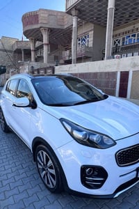 للبيع كيا سبورتاج خليجي موديل 2018 رقم بغداد نكليزي الهزة والسنوية مجد...