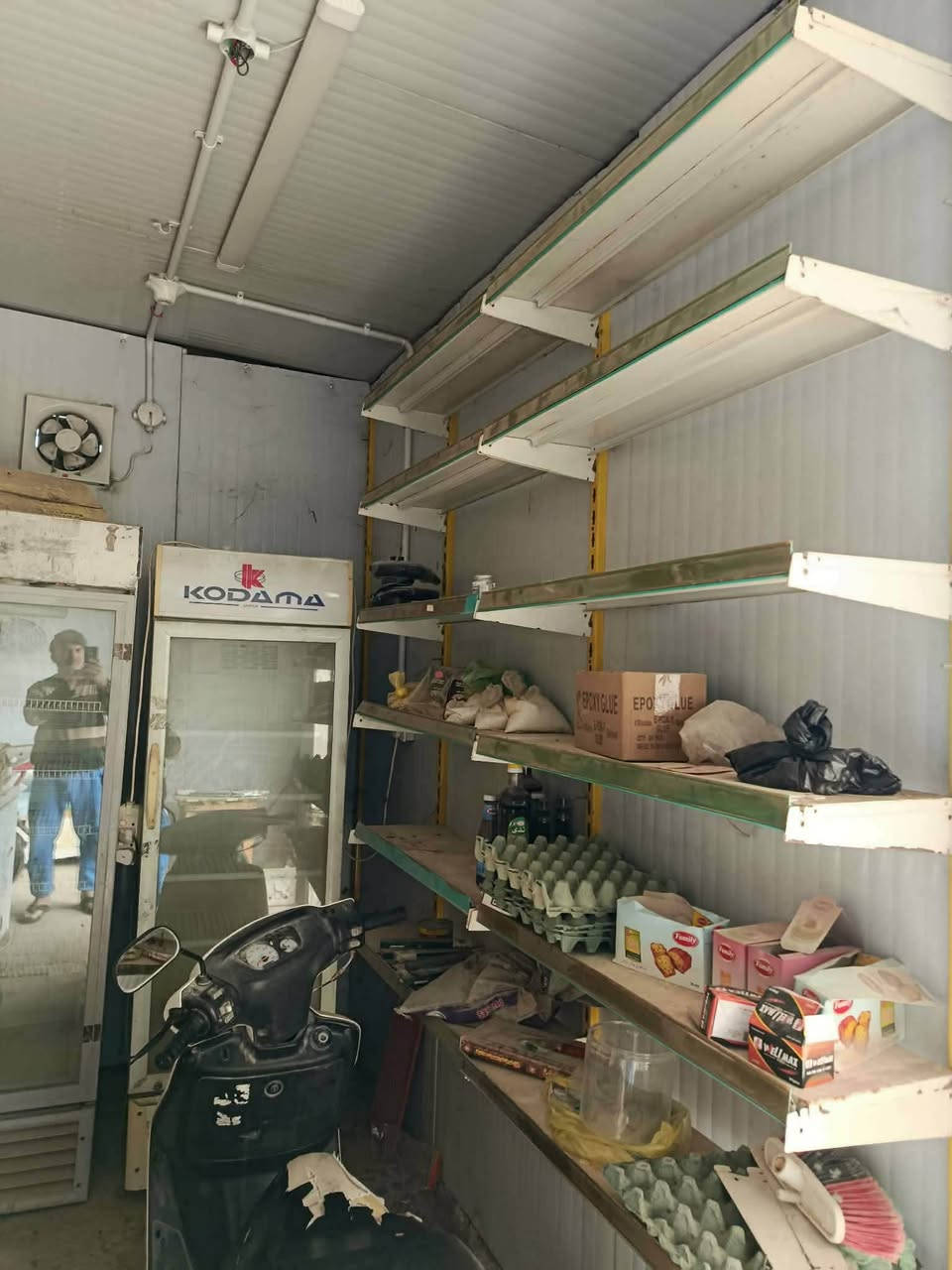 اغراض للبيع مكان بابل تفاصيل داخل الصور سعر بي مجال
الكرفان هو والرفوف والعارضه بمليون
الكنتور ب١٠٠
الكاونتر وملحق ب١٥٠
البراد ب٥٠
المجمده ١٥٠
الدرين الواحد ب٤٠ بي مجال
المنشار الكهربائي ب٧٥
ستفسار خاص


**إذا كنت صاحب هذا الإعلان وتريد حذفه لأي سبب، رجاءا أرسل رسالة إلى الدعم الفني**