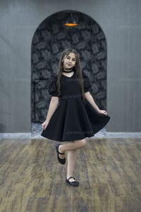 جملة فقط فقط فستان بناتي راقي جدا توصيل لكل العراق الحجز والاستفسار ع ...