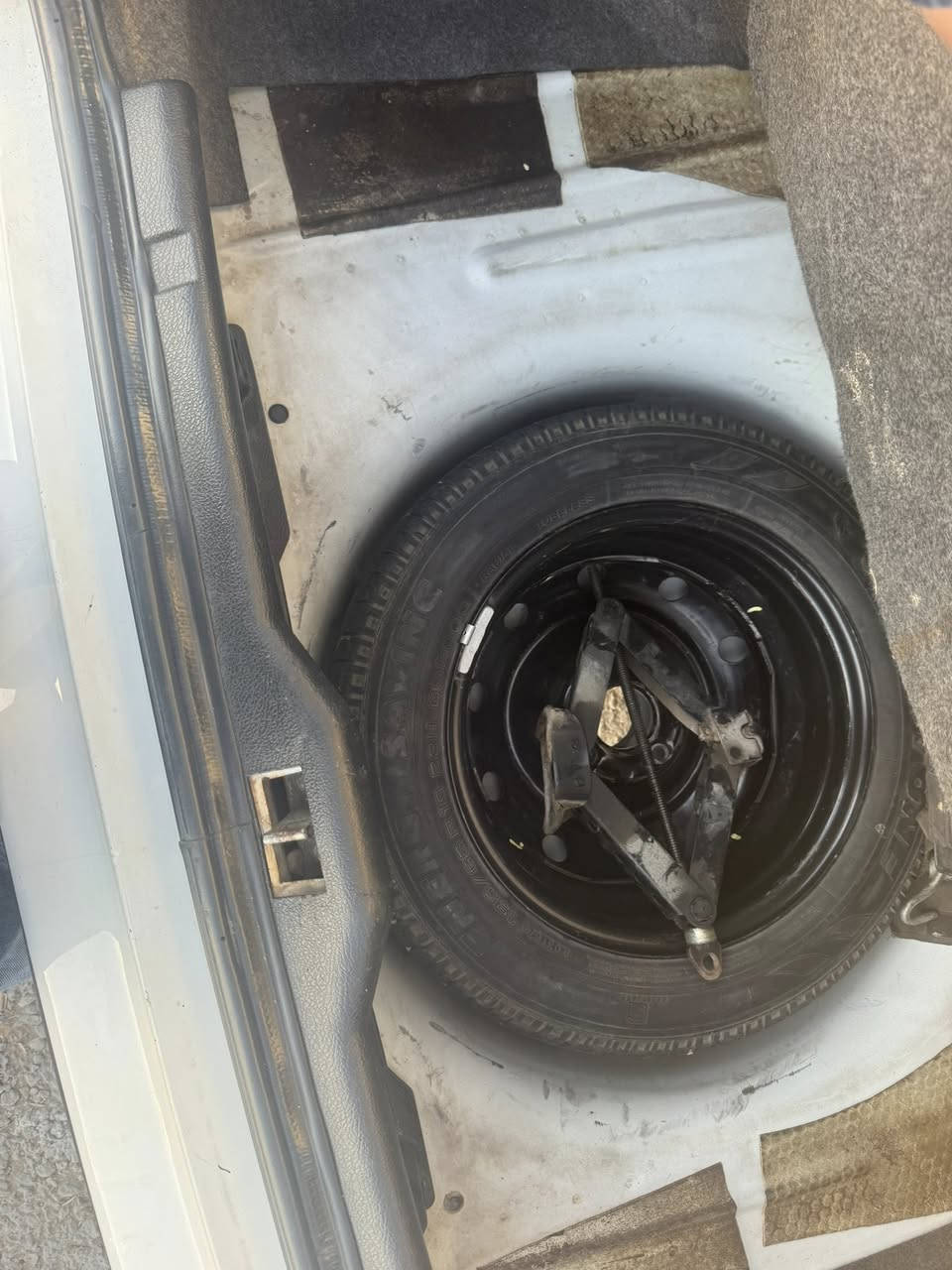 السلام عليكم سمند موديل 2016 بسمي رقم بغداد انكليزي شركة العامة السيارات كفالة عامة ضربة صبغ تبديل مكينة كير صدر امامي خلفي دوشمة عام تخم تاير تبريد ثلج حماوة صفر ترايهة مال سيارة زيرو وكلش جديدة لا خياس ولا تنكيد على وضع الشركة بلاد السعر 67$ ورقة وبيهة مجال شي بصيط تلفون *********** العنوان بغداد الشعب
