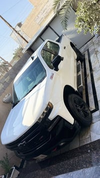 اعلى فئه بالسلفرادو trail boss Z71 موديل 2022  black edition  فول مواص...