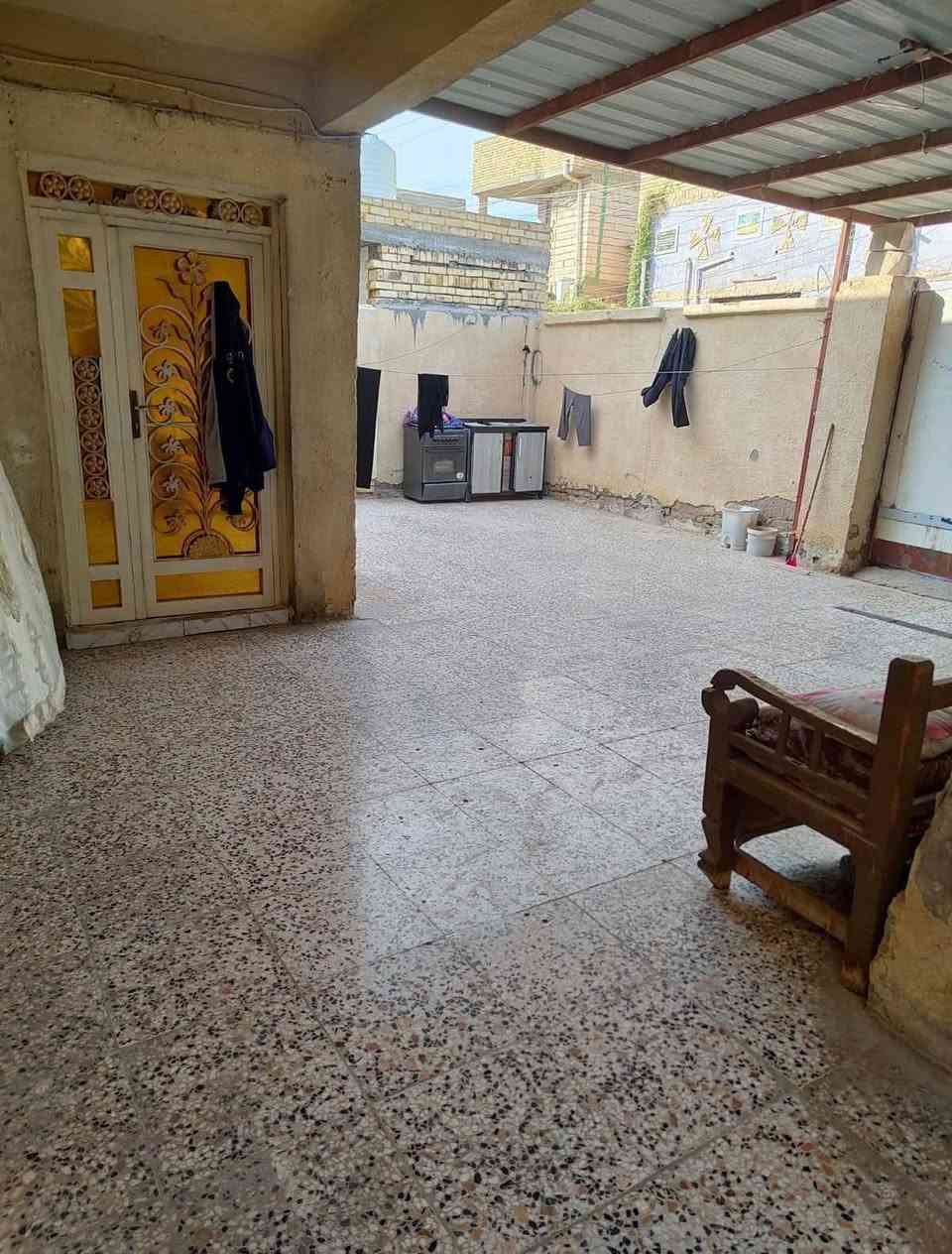 دار للبيع حي الأمن الداخلي قرب مطعم الصادق مساحة220 البيت على ساحه بينه وبين شارع الصدرين ( السريع)9 بيوت بالضبط
دار للبيع حي الأمن الداخلي قرب مطعم الصادق مساحة220 البيت على ساحه بينه وبين شارع الصدرين ( السريع)9 بيوت بالضبط
البيت يتكون من ديوانية وصالتين وغرفتين ومطبخ وحمامات داخليه وخارجيه وطارمة جبيره بنا  2001 طابوك جمهوري صب كونكريت للإستفسار واتساب او اتصال على الرقم 

***********
