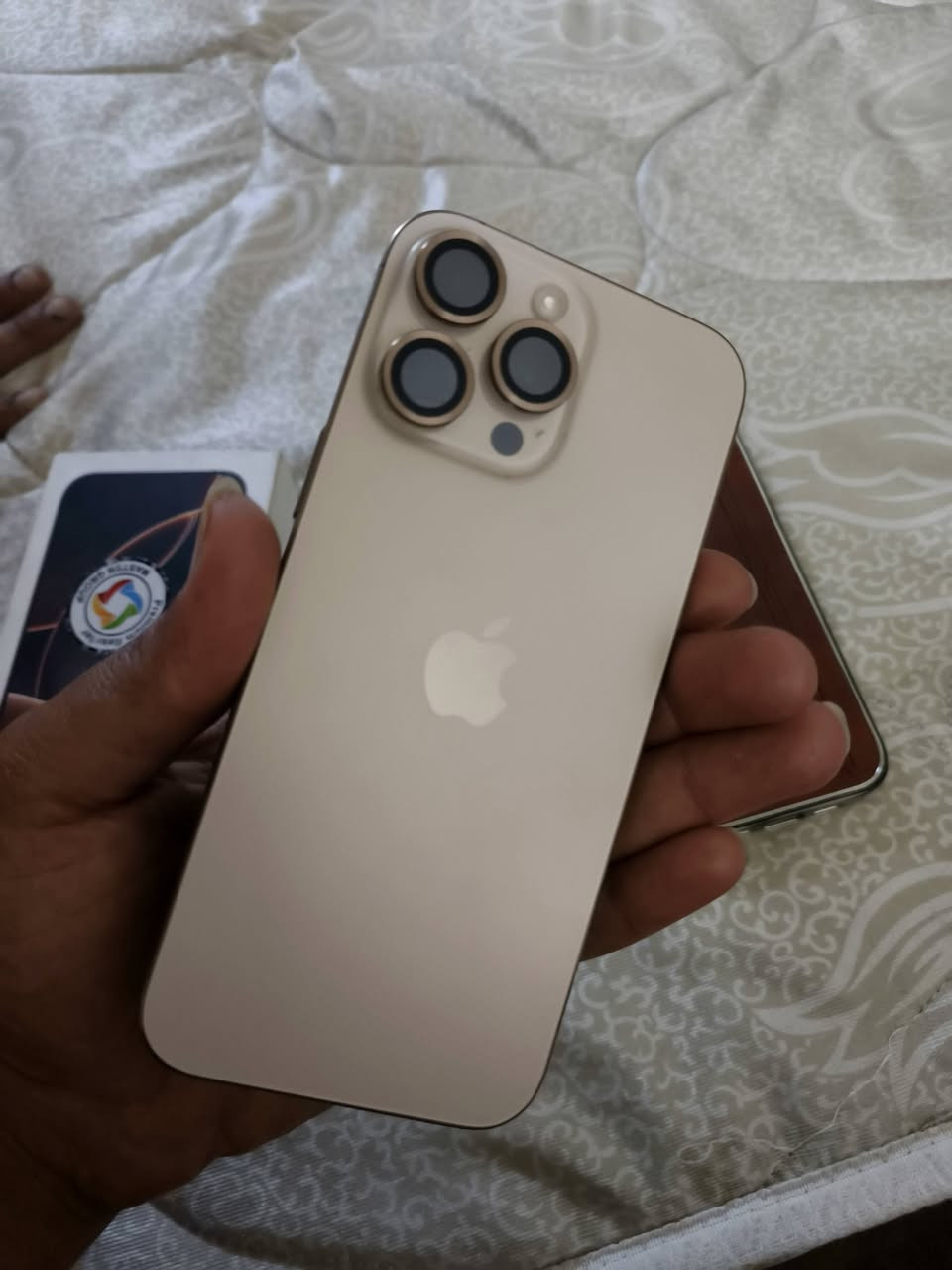 ايفون 16 برو ماكس 
بطاريه 🔋97
وكاله مستر كلش نظيف 
سعر 1450 وبيه مجال


**إذا كنت صاحب هذا الإعلان وتريد حذفه لأي سبب، رجاءا أرسل رسالة إلى الدعم الفني**