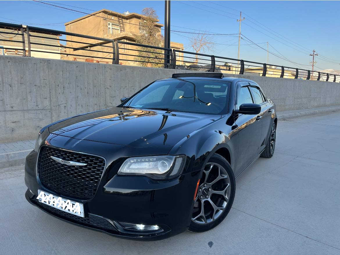 اوباما ٢٠١٥ 300s 
٩٠،٠٠٠ ميل ماشي 
مواصفات معروفة
ليد بلاجيكنور
باب بصمة 
بانوراما
 
كشن جلد و كهربائي 
كشن تدفئة 
سيارة بدون حادث 
دعامي للدعامية  
فقط باب سكن شوية PDR
باقي كل بشرط
تحويل بشرط بعد يوم 

مكان سليمانية 
📞*********** سعر
