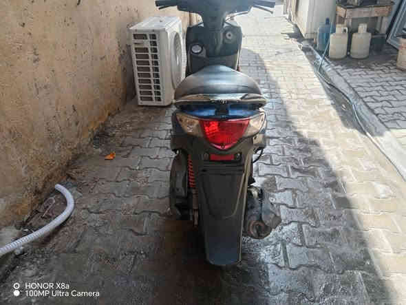 هاي كامكو نضافه فول يحتاجله بس كفر أمامي عارضه ٤٠٠ وبيه مجال لشراي عنواني بغداد الكاضميه ***********
