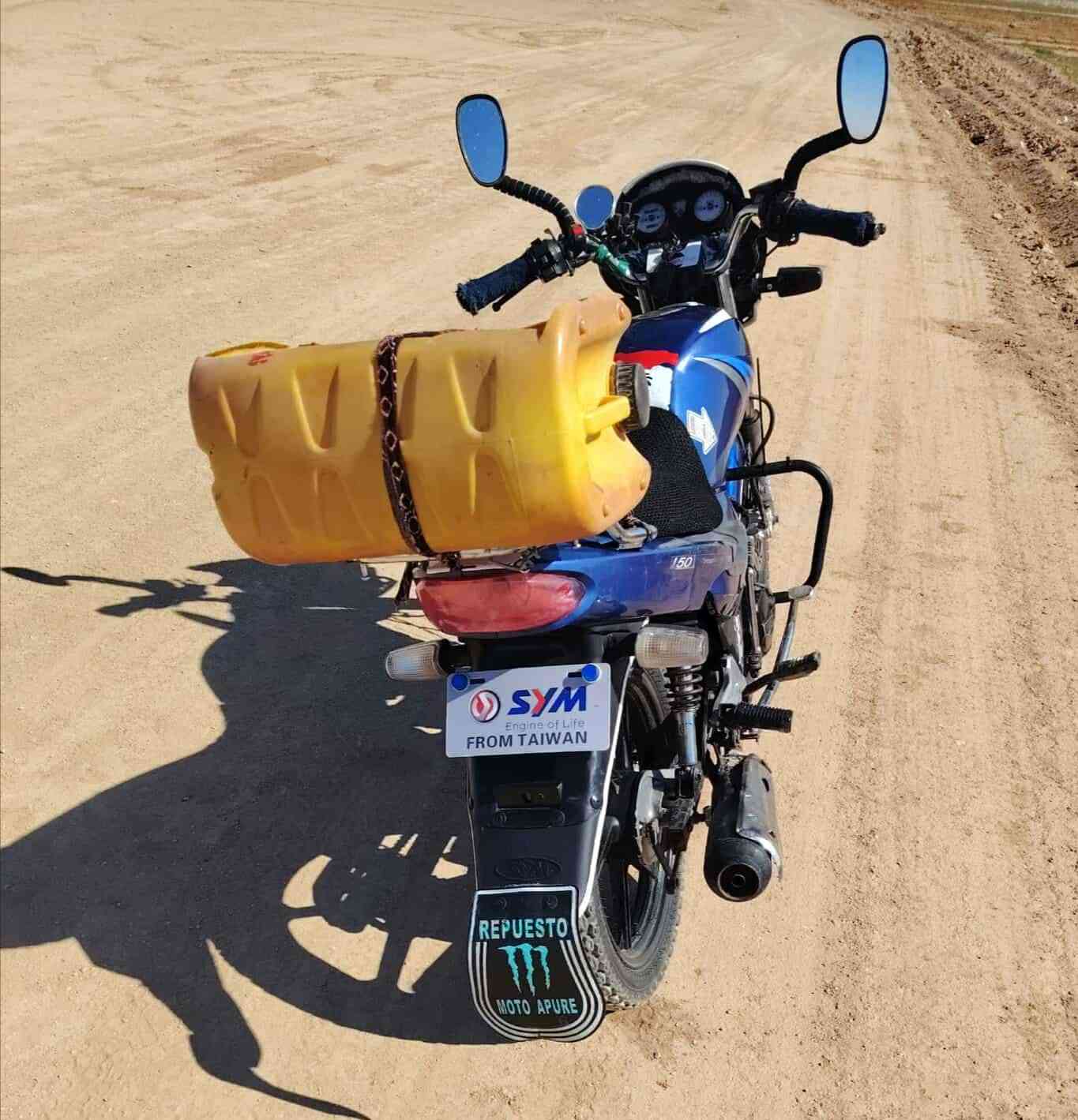 #للبيــع
سايم موديل 19 اوراقه وياه محرك مجفت ماطور شغال مكانــه/ناحية الوفاء


**إذا كنت صاحب هذا الإعلان وتريد حذفه لأي سبب، رجاءا أرسل رسالة إلى الدعم الفني**