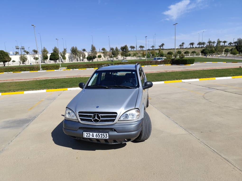 LM270
كير محرك بطه 3000منظومه غاز شادلها أيطالي صبغ قطعه واحدة بدون دواخل كشنات جلد رقم سنويه هزة جديدة سيارة نضيفه جدٱ ***********
*********** أربيل, العراق
