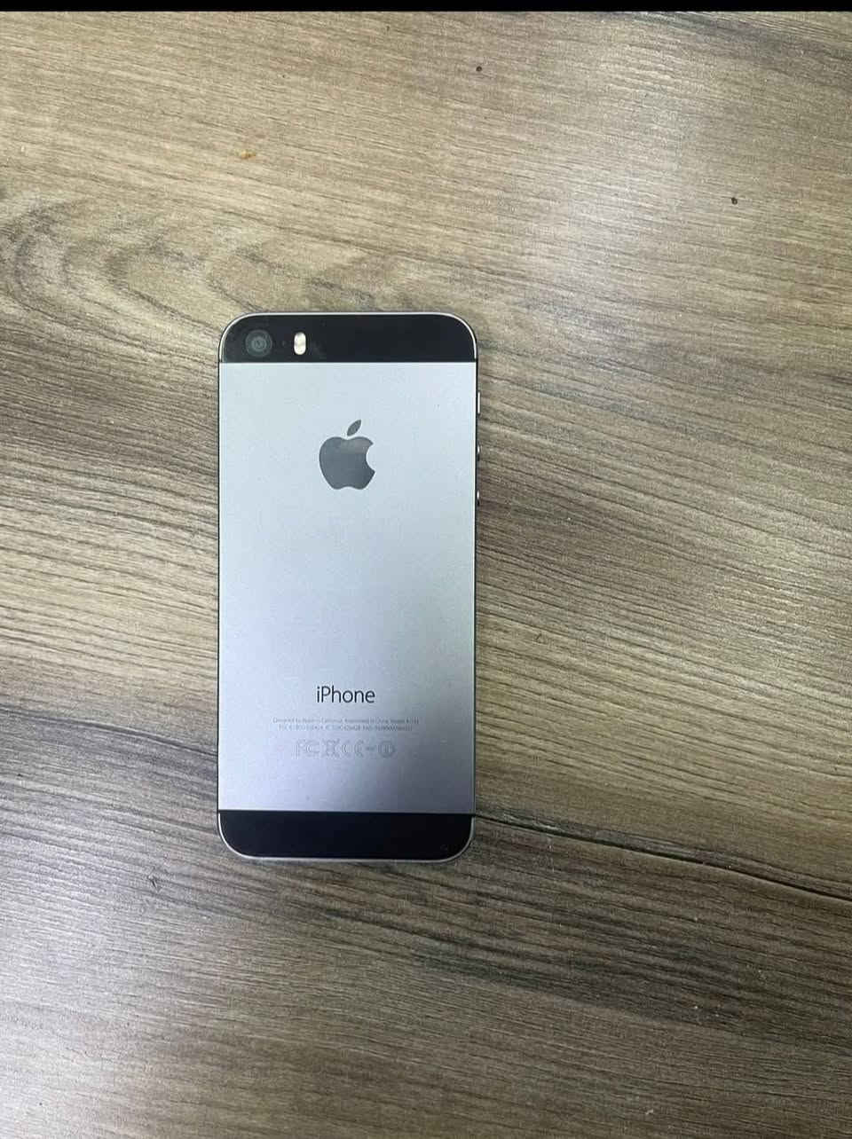 متاح ايفون
5S
نضافه فول 
داعم شريحه 
مع كيبل وكارت 
بطاريه 1560 مللي امبير 
السعر 55 
للاستفسار ***********
