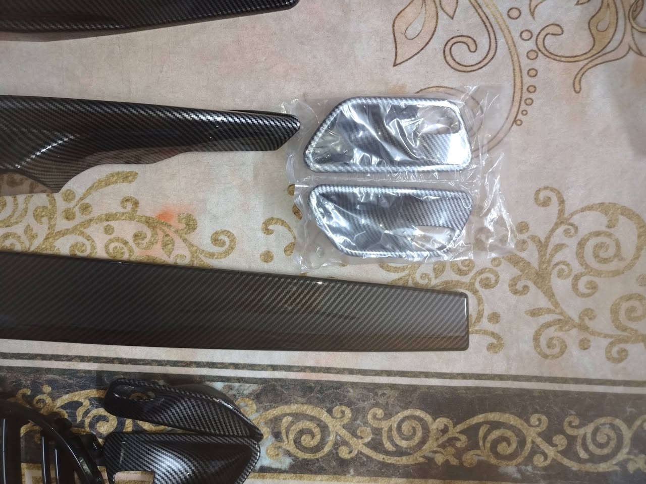 اخوان السلام عليكم عندي ذني لحية مع سبايدر مع يدات باب داخلية بشكل الكاربون فايبر مال حجم ٣٢٠  زعرة حديث مع شباك


**إذا كنت صاحب هذا الإعلان وتريد حذفه لأي سبب، رجاءا أرسل رسالة إلى الدعم الفني**