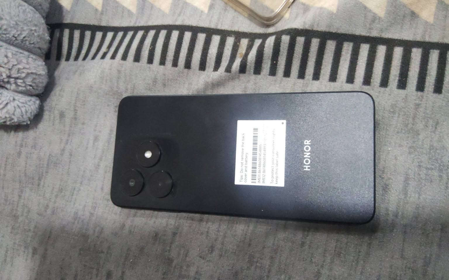 مبايل نضيف جداااا هونر X5c
سعر ١٢٥


**إذا كنت صاحب هذا الإعلان وتريد حذفه لأي سبب، رجاءا أرسل رسالة إلى الدعم الفني**