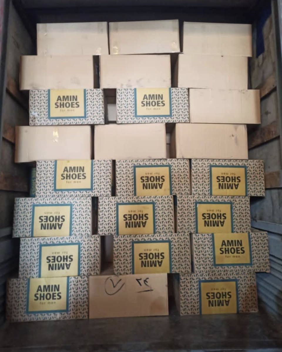 شلعة 268 كارتون تعبئة 18 زوج سعر مناسب جدا
***********
