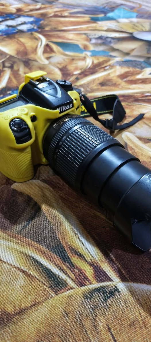 السلام عليكم شباب هاي كامره للبيع  نيكون 7100 اليريده بيخير ويدلل السعر 475 وبيه مجال الكامر مكفوله من كلشي ونضيفه مامستخدمه هوايه وهاذه الرقم  ‏‪***********‬‏مامتواجد هويه على نت 🫡
