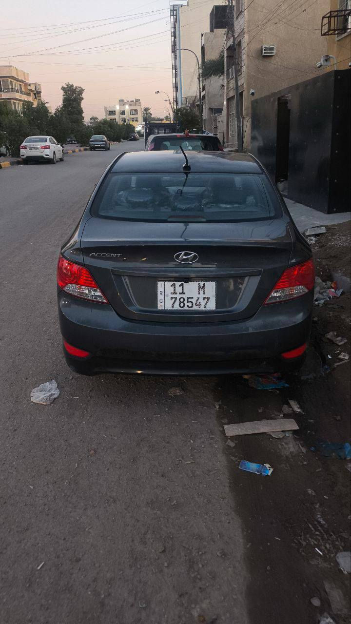 سلام عليكم اكسنت امريكي موديل 2013 للبيع مكانه الاعظميه بيه صبغ فقط دوسه السونار موجود وياهن السعر 90 وبيه مجال ***********
