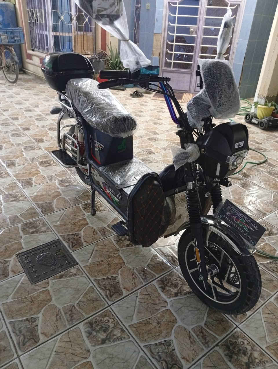 السلام عليكم موطور جبلي موديل 25 بصمه بدون بطريات كله شغال عل فحص سعر 425 وبي مجال مكان فلوجة حي الشهداء يم مرطبات مشمشه ***********
