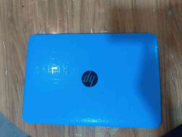 لابتوب خدمي ونظيف و بسعر ممتاز 

📢 إعلان بيع لابتوب HP بحالة جيدة وبسعر مناسب

للبيع لابتوب HP يعمل بشكل ممتاز ومناسب للمدرسة، العمل، وتصفح الإنترنت.
الجهاز محافظ عليه ونظيف، بدون أي مشاكل.

✔ المواصفات:

المعالج: Intel Celeron N2840 بسرعة 2.16GHz

الرام: 4GB

الشاشة: (14 اتش)

النظام: Windows 10 Pro أصلي

النظام 64-bit

الجهاز مناسب للبرامج الخفيفة، الدراسة، الأوفيس، اليوتيوب والفيس وغيرها.

✔ الحالة:

الجهاز نظيف

بطارية جيدة

بدون مشاكل تقنية

📞 للتواصل:

( ***********)
