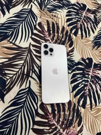 🔥 للبيع iPhone 12 Pro Max 🔥عربي شرق اوسط 📱 جهاز نظيف جداً وبحالة ممتاز...