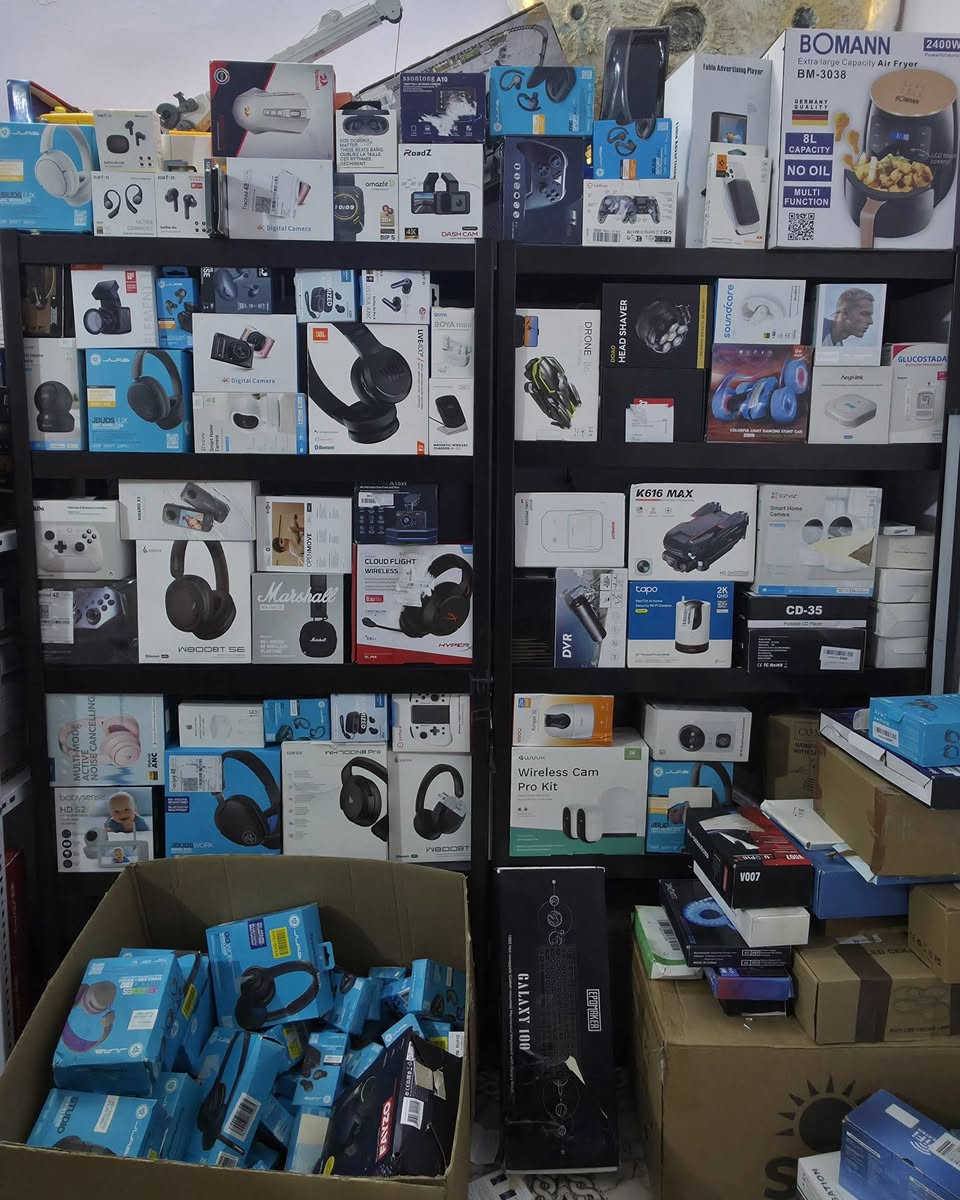 اللهم صلى على محمد وآل محمد
القطعة الي تعجبك. دزلياه ويجيك سعرها 

للاستفسار مراسله الصفحه او الاتصال 
*********** واتساب
