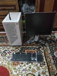 البيع بيسي مجموعة شغالة كاملة موس وكيبورت تكنيك وشاشة بلي 3 شغال بي ضر...