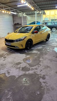 فورتي 2017 S  فول مواصفات  بصمه تشغيل وابواب وصندوق وترحيب باليدات   ل...