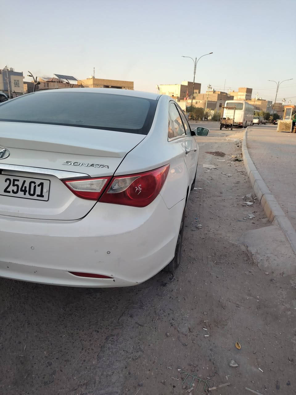 سوناتا موديل ٢٠١٣ خليجي رقم أربيل بأسمي ضرر جوملغ الأيسر فقط بارد الباقي مكفول مكينه ٢٤٠٠/ گير مكفول تبريد قطعتين اتصال ***********
