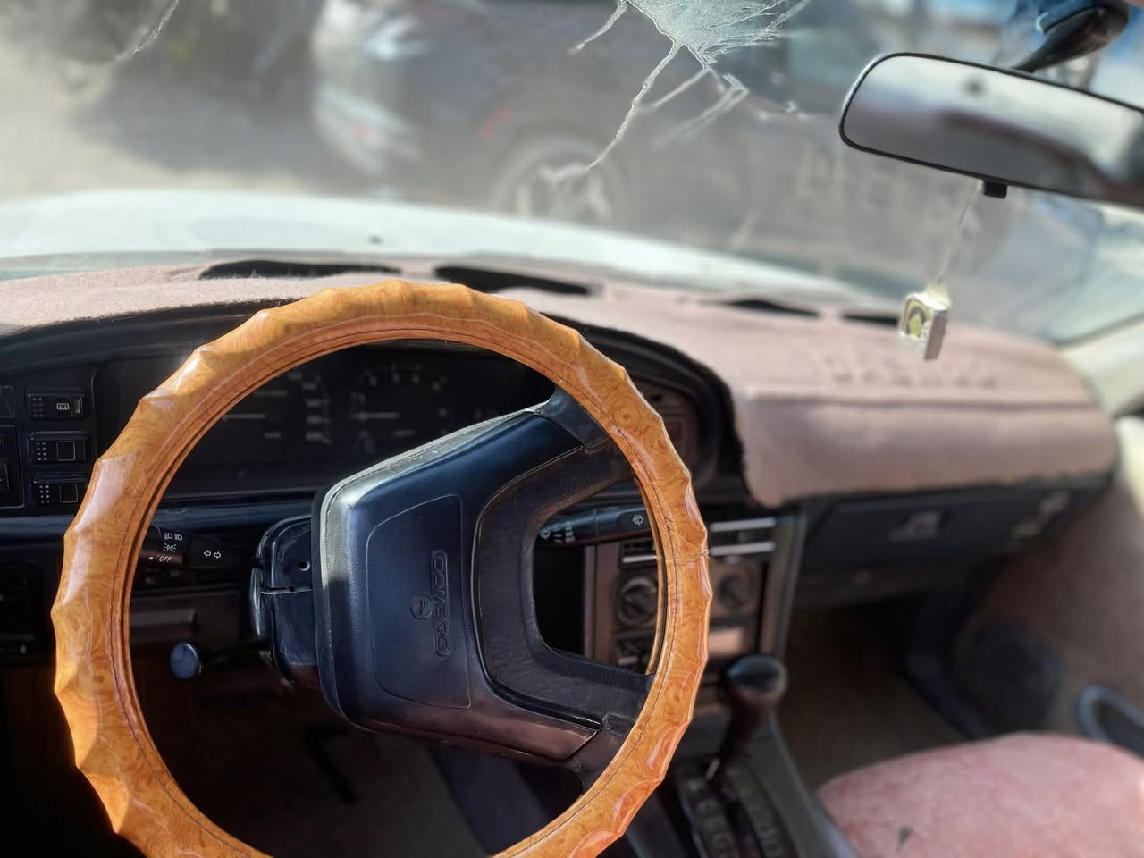 للبيع برنس دايو93رقم بغدادرقم جديدالسعر30وبيه مجال ‭٠٧٨٧ ٩٨٠ ٦١٣٩‬
