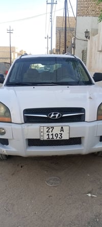 توسان • ٢٠١٠ • ماشي ١٧٥الف