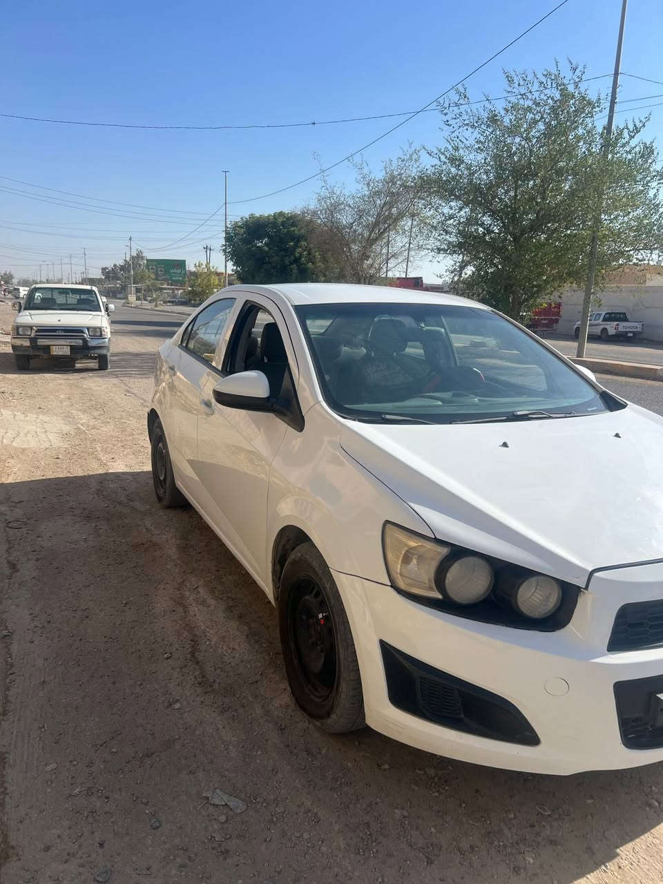 السلام عليكم للبيع شوفر ليت سونك موديل 2012قطعتين چاملغ وبنيد  مبدلة مكينة جديدة بدون دواخل وأرد أمريكي گير أتوماتيك رقم بغداد مشروع وطني مكانها سامراء محرك 1600
السعر 60$وبيها مجال  للجاد بالشراء التواصل 
***********
أو الاتصال على الواتساب 
***********
