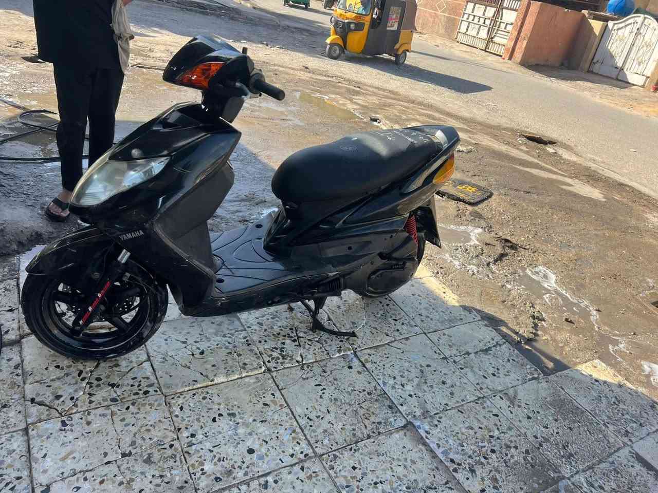 سلام عليكم سكنس فحل ل بيع 
صار اله اقل 20يوم من نزلته من رمبه دراجه جديده 

مكاني البلديات 

***********
