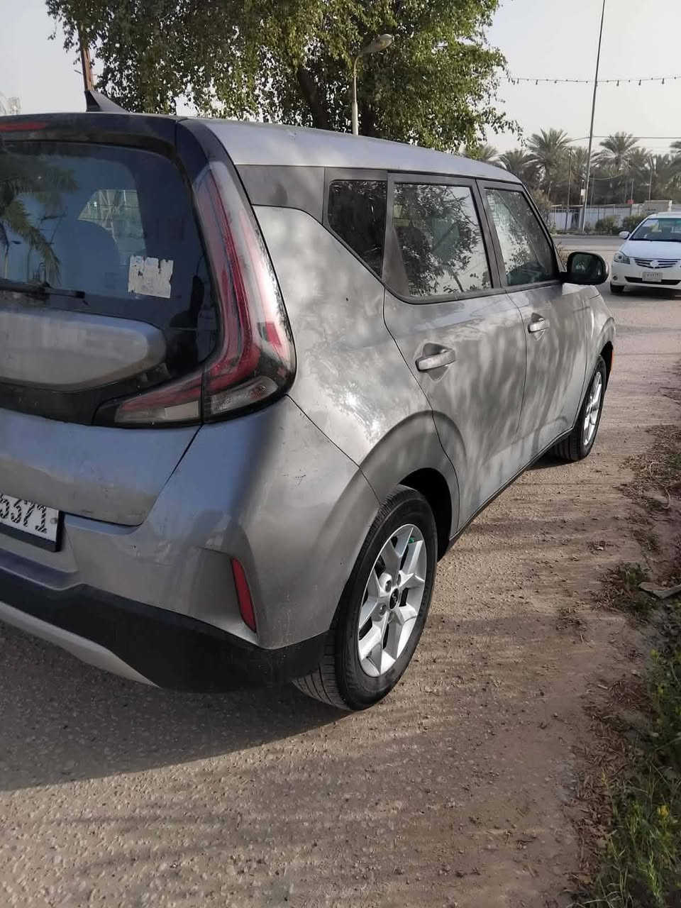 السلام عليكم
كيا صول موديل 2024 

رقم بابل بسمي مكينه 2000  ماشيه 16 

كوله بلادي كير مكينه حداديه تخم تاير مابيها اي نقص

حادثها جاملغ وبنيد وقبق جنطه بي بارد فقط سياره جديده

مكان السياره بابل المركز  سعر السياره 148 مجال بسيط

الاستفسار ***********_____***********
