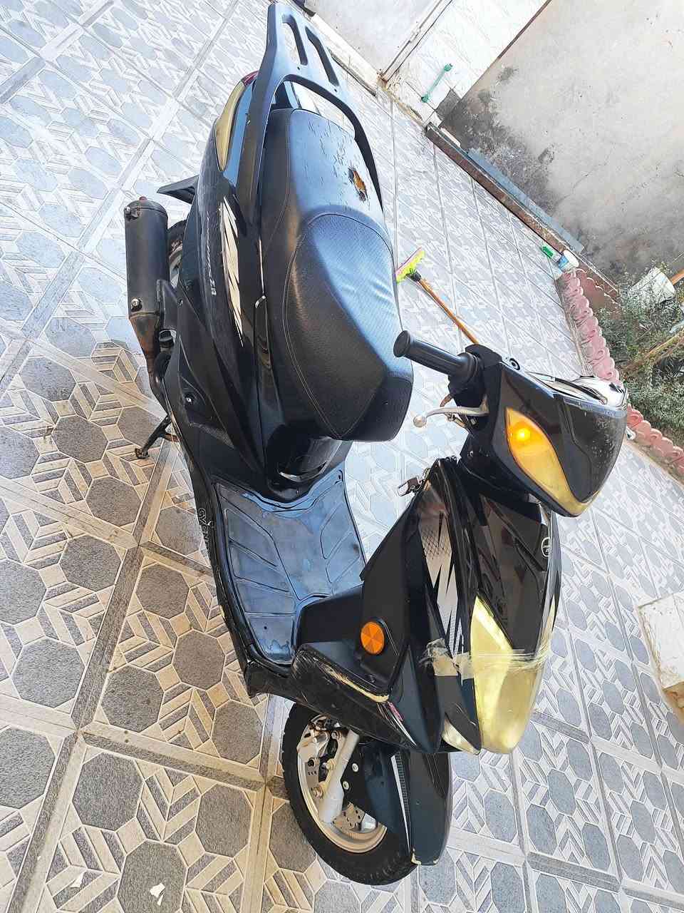 سلام عليكم دراجه سگنز مستحقه ب 250 وبيه مجال ***********
