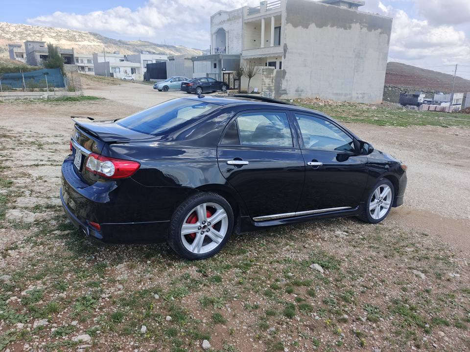 سەرەتا بەناوی خوای گەورە هاتینەوە بەبیکاشۆیەکی نمونە تاقانەی کوردستان بیکاشۆ مۆدێڵ 2012قەپات مواسەفات ئەمریکیە تەنها بۆنیتی بۆیاغە پێش و پشت کەپس هەتا بڵێ سەیارە یەکی جوانە تاقانەیە لە جوانی یەک دوو جێی تەعدیلی بچوکی پێوەیە باقیتر هیچی نیە سەیارەکە بێ مەسرووفە نرخی 121مەجالێکی زۆر زۆر کەم گەر مووشتەری نیت تکایە بێزارمان مەکە جوابی نامە نادەمەوە ببورە بۆهەر زانیاریەک تێل بکە شوێن کۆیه. *********** كويسينجاك, أربيل
