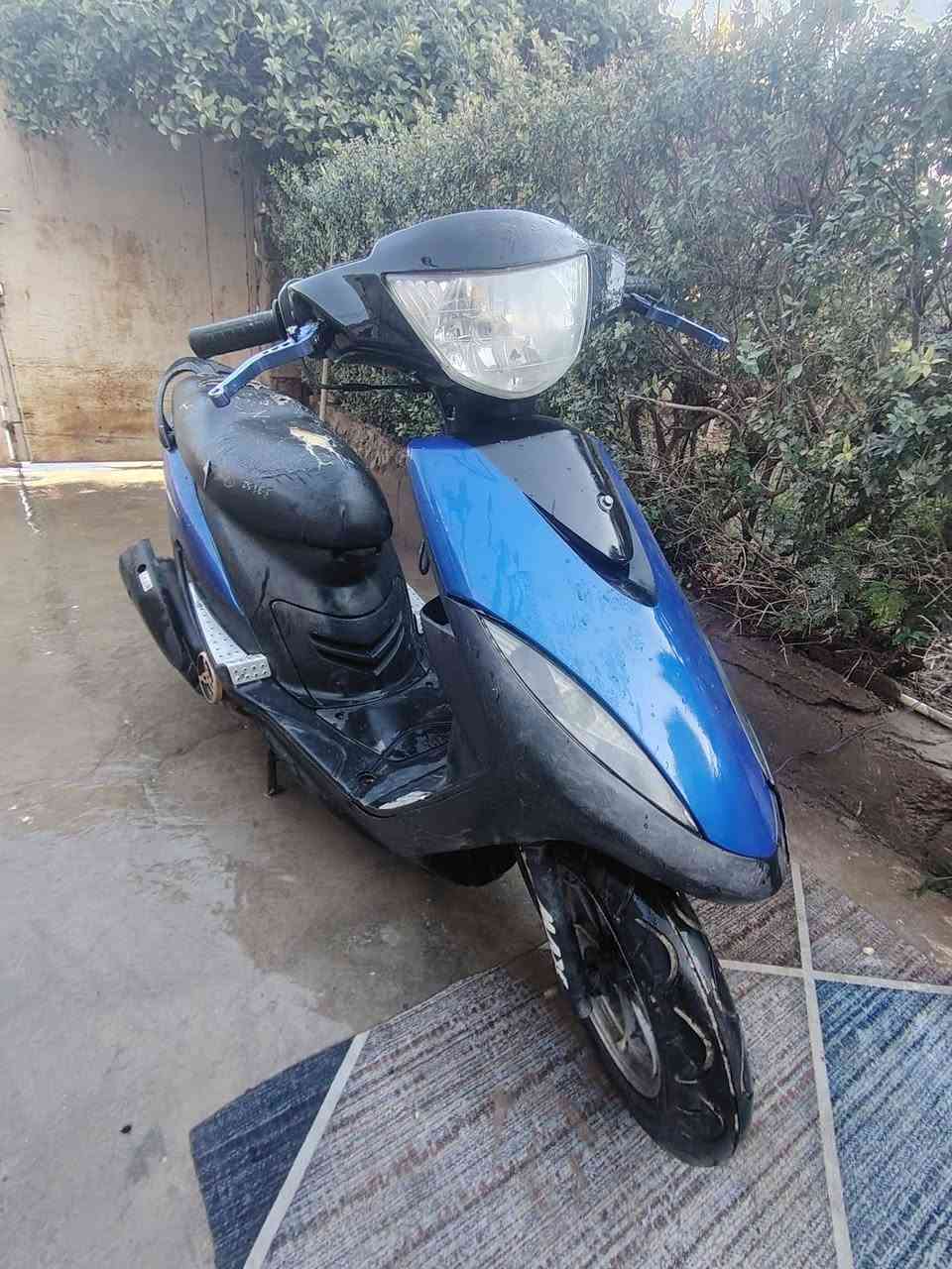 سلام عليكم دراجه ماكس عدله للبيع مكينه خير من الله بوشه ٤٩ بلادي مكينه خرسه ناعمه شلعه ومعدل كهربايات كلهن شغالات دراجه سلف وهندر بكل وقت
مكاني بعقوبة مجسر المفرق مستعجل عله بيعته واليجيني مارجعه 
رقمي ***********
