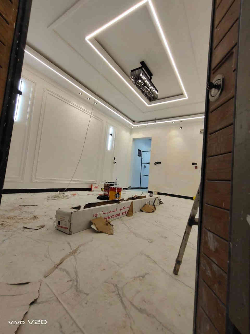 السلام عليكم     
صباغ اشتغل داخل 
وخارج أنواع الصبغ 
والتصليح بسعار مناسبه 
عمل جبس بورد كافه الديكورات 
وعمل طلاء الأسطح بلوتر ستوب
الرقم الاستفسار خاص ***********
*********** مفتوح(يوجد كادر استلام بنايات عماره مدارس إشراف مهندس)

ادمن وافق اخويه
