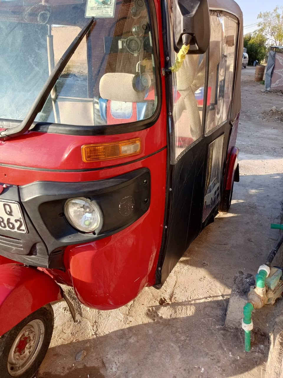 السلام عليكم تكتك للبيع موديل ٢٠١٧كير محرك مكفول محرك ٢٠ رقم بغداد الاماني لايت زنون كهربائيات كله شغاله سعر ٤مليون و٨٠٠وبيه مجال مكان واسط صويره للستفسار ***********
