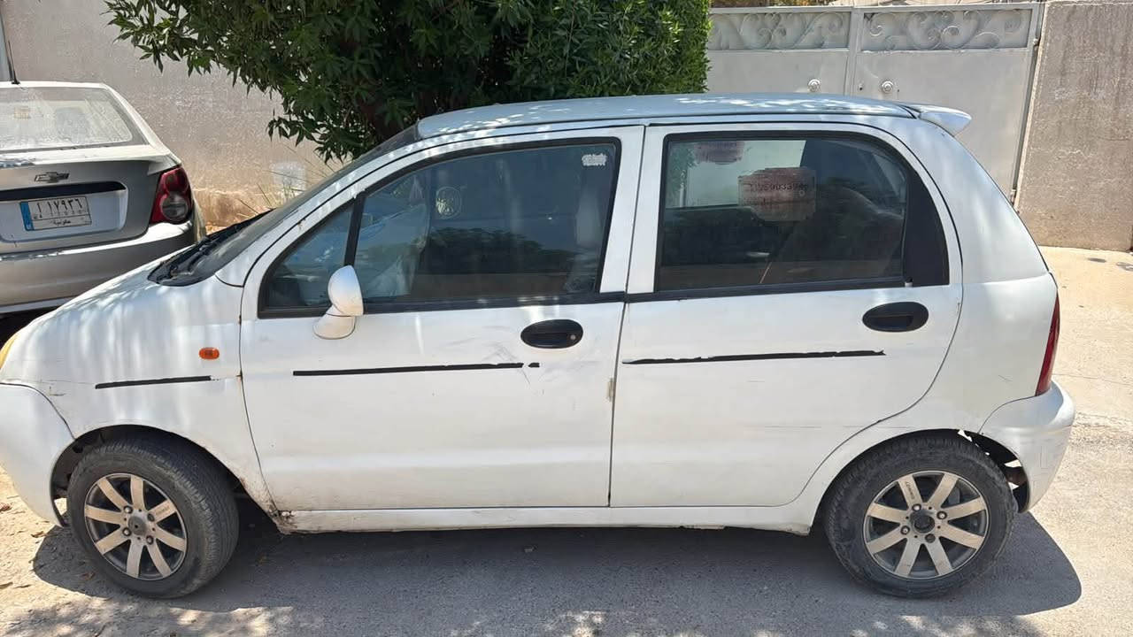 سلام عليكم عندي كيوكيو 2013 بسمي تحويل مباشر كير عادي جاهزه من كلشي مكان بغداد اصليخ رقم هاتف***********  سعر 23ورقه
