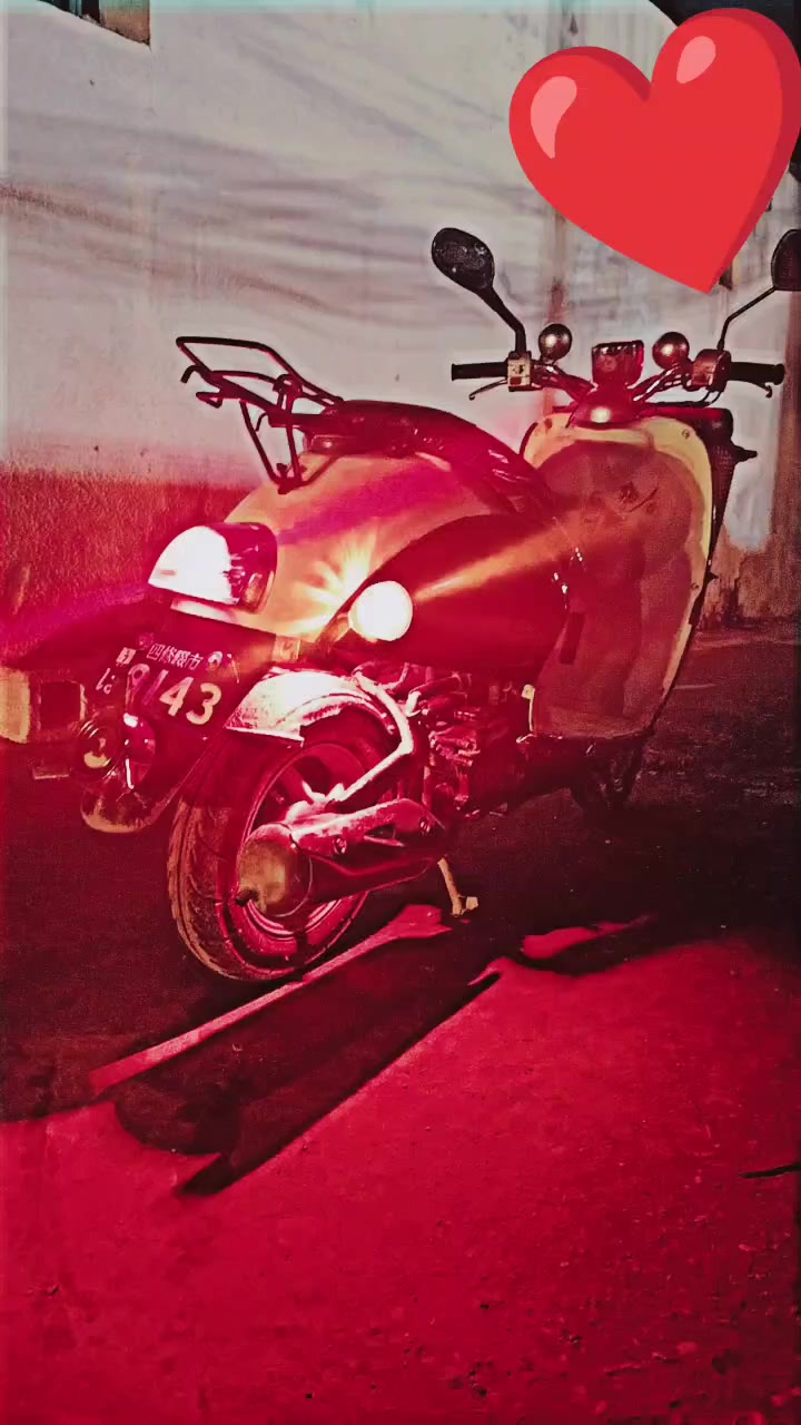 سلام عليكم البيع  او مراوس دراجه  فينو محرك ناعم سلف هندر تايرات جدد كفرات نضيفه كيجات هورن اشاير كله شغال العنوان ديالئ المقداديه لاتصال عل الرقم ***********
