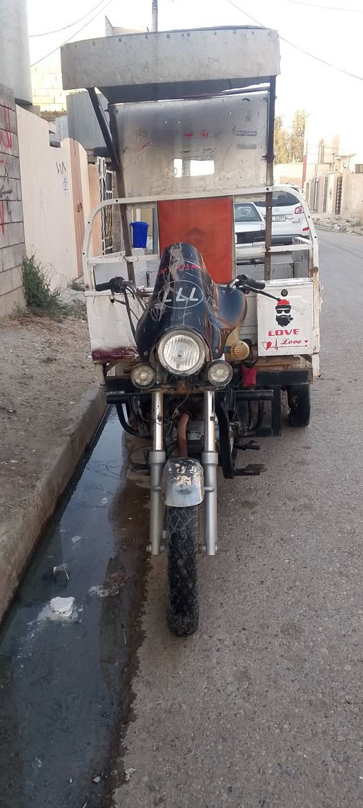 ستوته للبيع شاصي نضيف مكينه موديل 22سعر 900وبيه مجال شيء قليل***********

