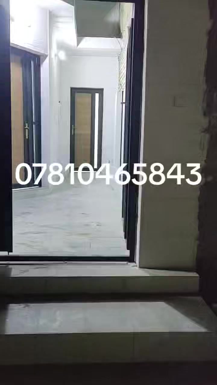 يا الله بيت للبيع المساحه 100 متر حي ميسان قطاع 15 شارع 10 قريب على شارع الكياد يم مكتب السيد مقداد طابق الاول غرفه وصاله واستقبال ومطبخ صحيات خارجيه وداخليه طابق الثاني غرفه وصاله وصحيات الاستفسار مراجعه مكتب بركات اهل البيت ***********
