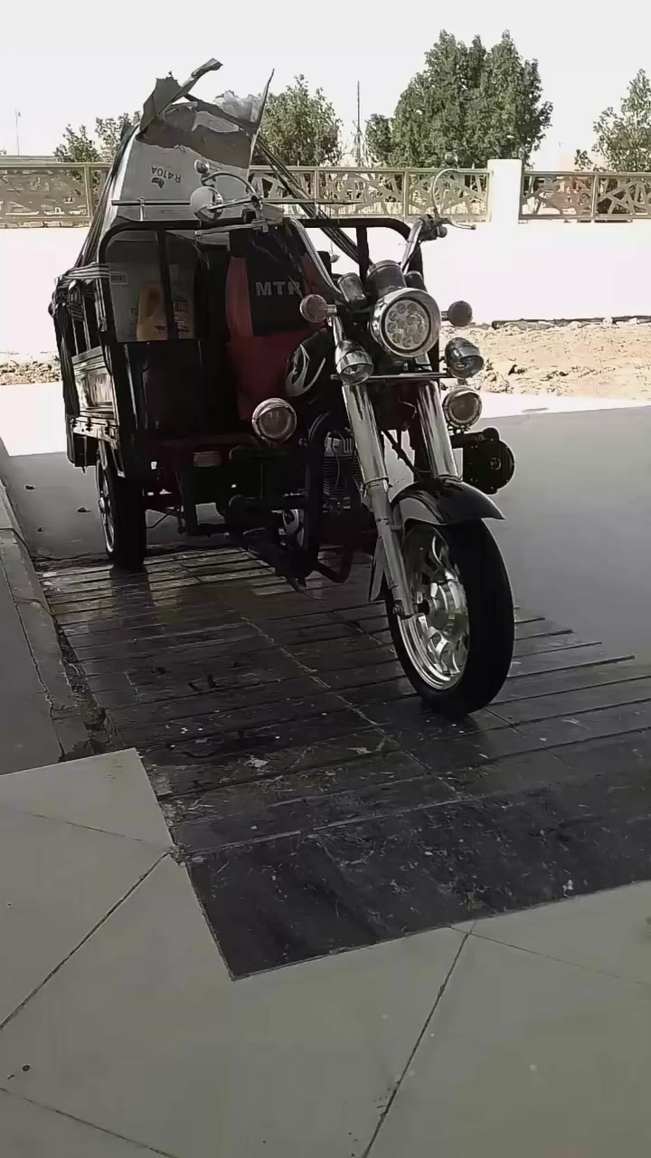 سلام عليكم ستوته لبيع مكفوله من كلشي مكينه شاصي اكسن كله جديد ستوته منقصه برغي 🔩  تجي وتشوف مديل 2014 اوراق وصولي رقمي***********
