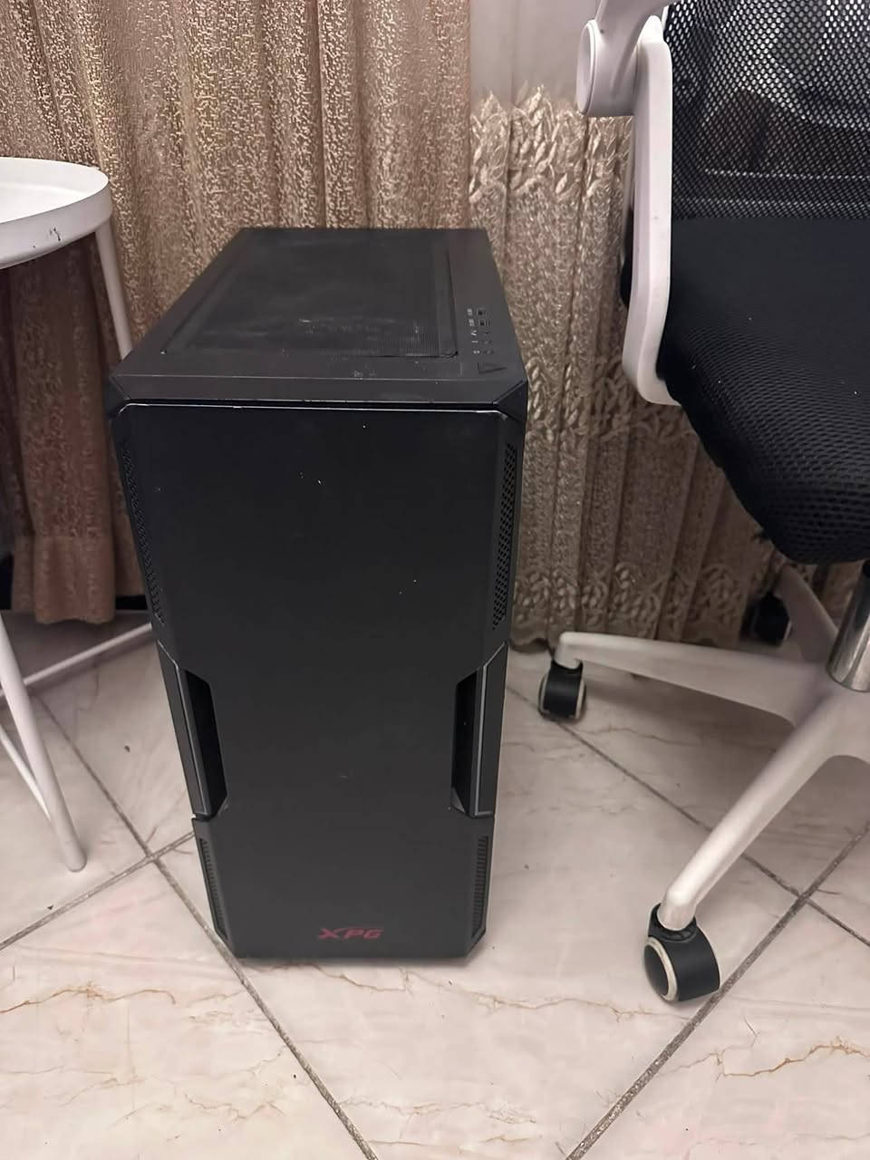 للبيع السعر 550 كامل كرسي وكيس وشاشه وكييورد وثنين ماوس وسماعات وكرسي


**إذا كنت صاحب هذا الإعلان وتريد حذفه لأي سبب، رجاءا أرسل رسالة إلى الدعم الفني**